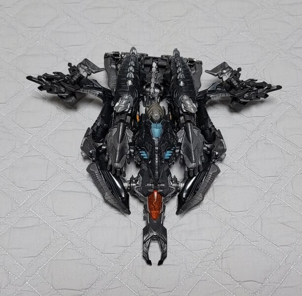 Transformers Studio Series SS 91 The Fallen Leader Class In Hand Image  (8 of 13)